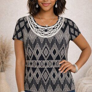 NEW Ruby Road Ladies Black White Short Sleeve Geometric Knit Top Sz. M